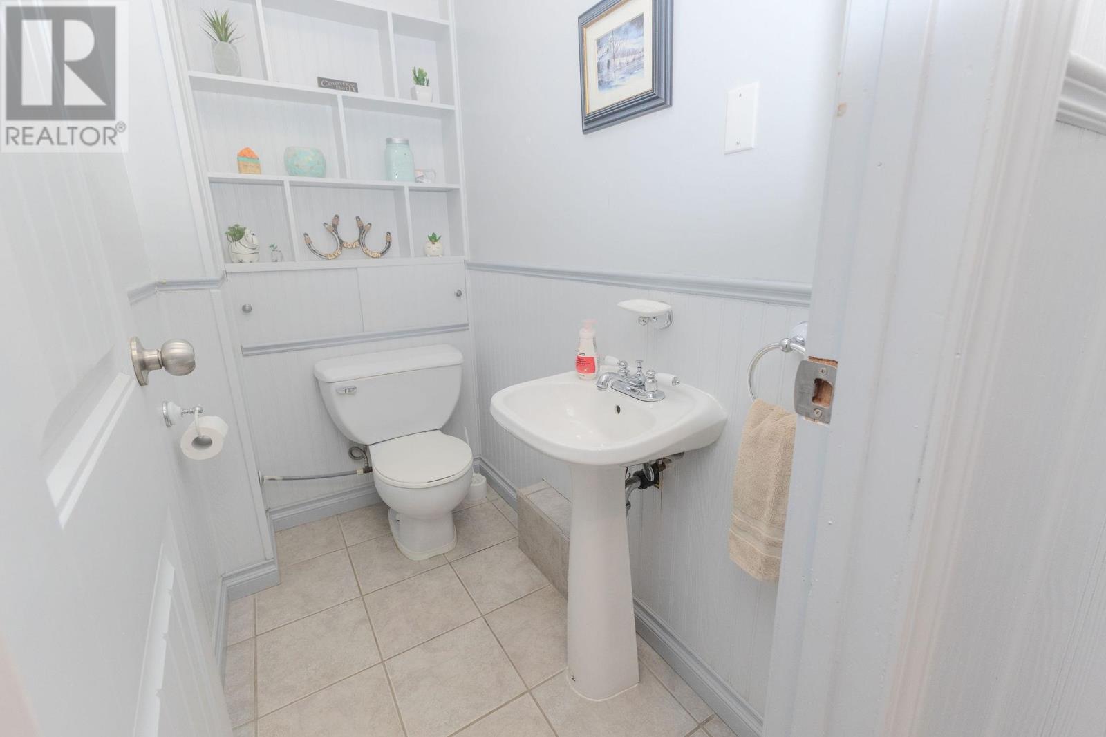 58 Cambridge PL - Image 36