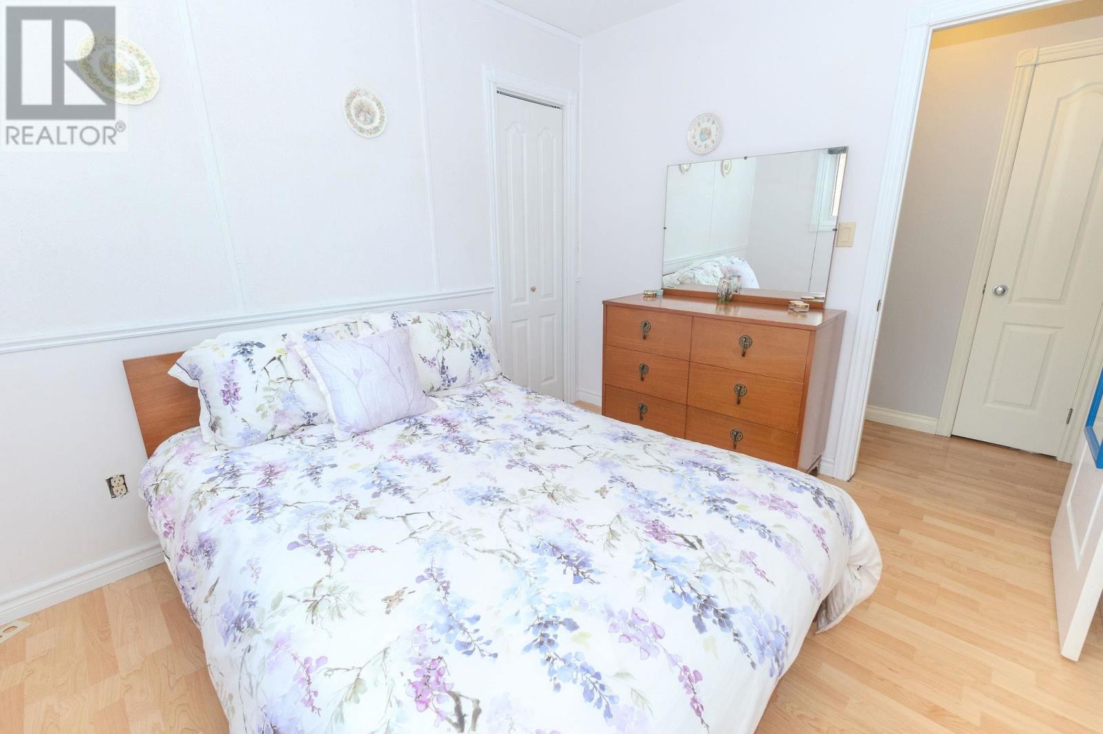58 Cambridge PL - Image 26