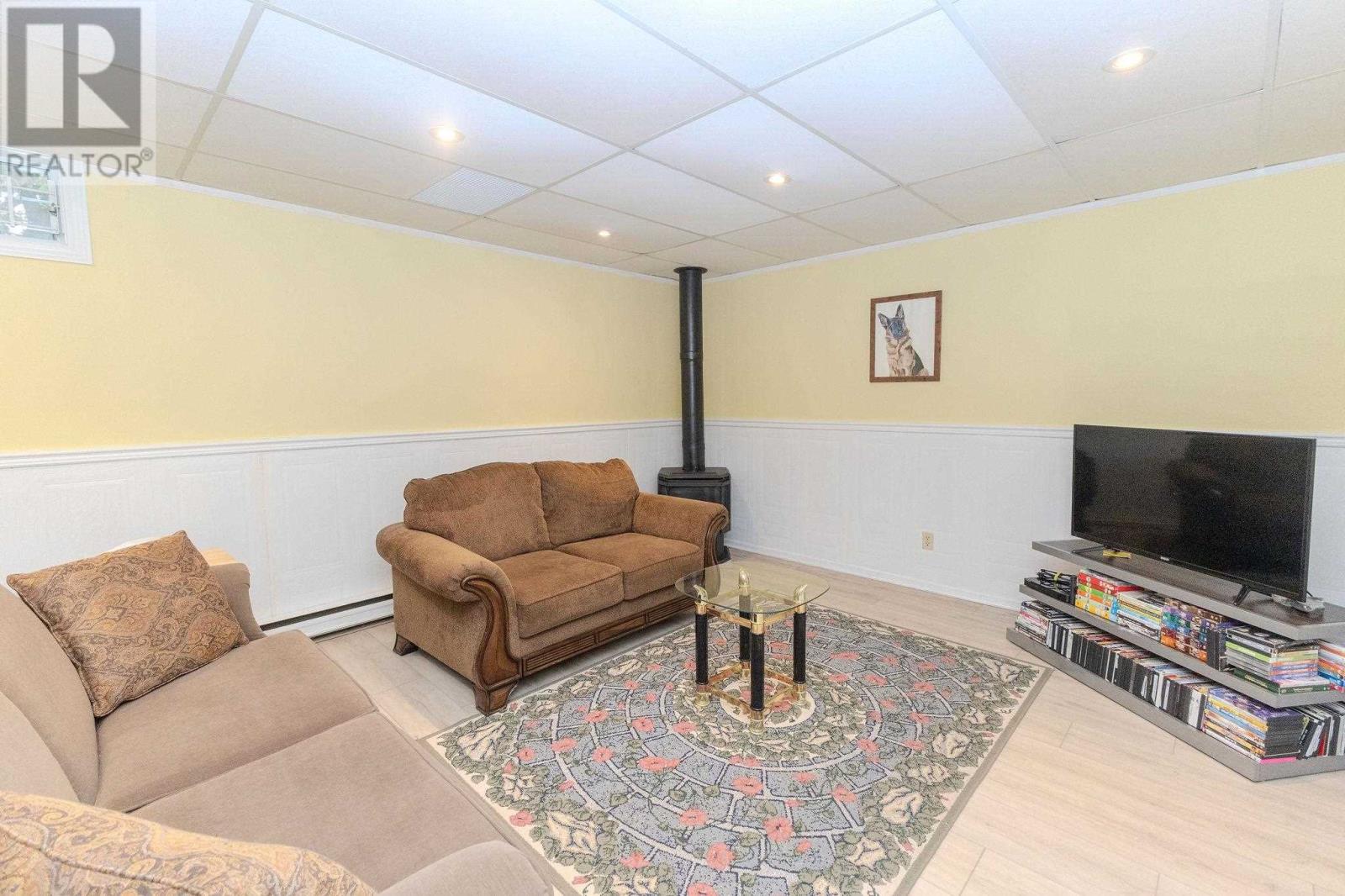 58 Cambridge PL - Image 37