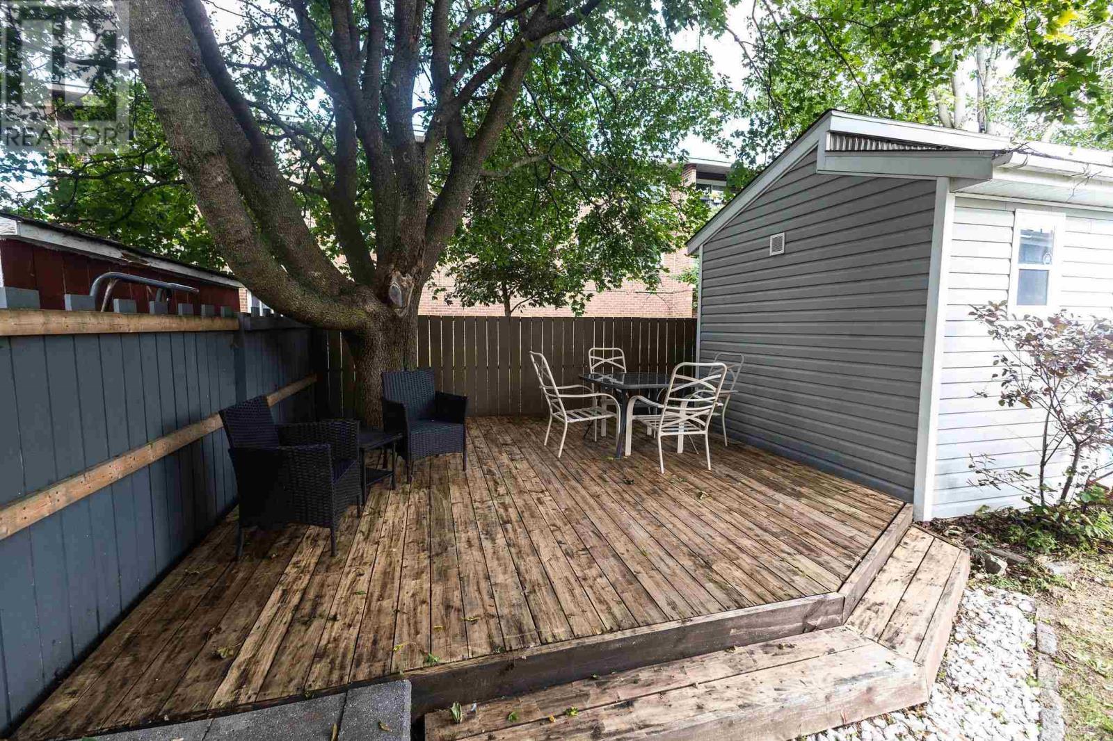 58 Cambridge PL - 43
