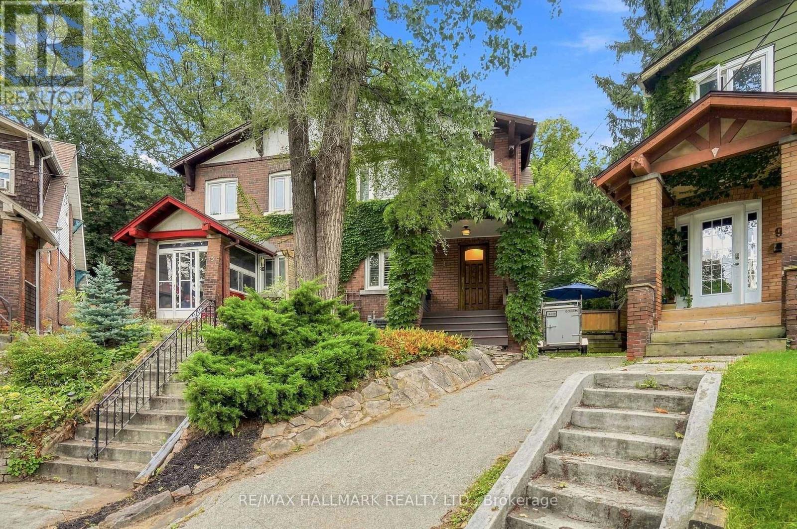 1 GLENMOUNT PARK ROAD - 47