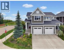 590 River Heights Crescent - photo 1