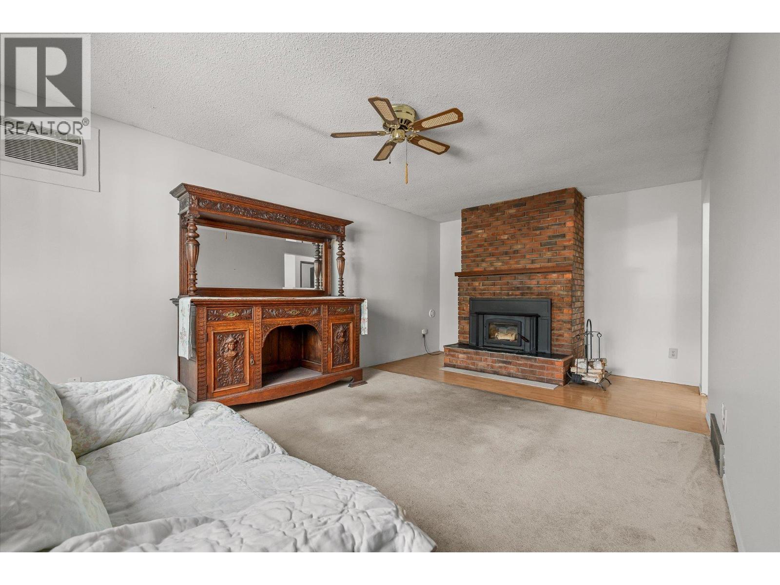 1485 Leaside Avenue - 10