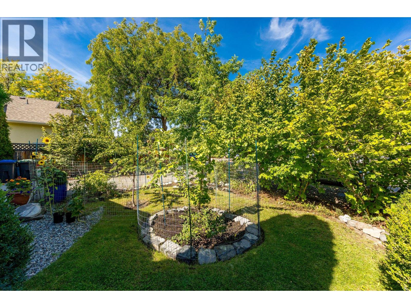 1485 Leaside Avenue - 3