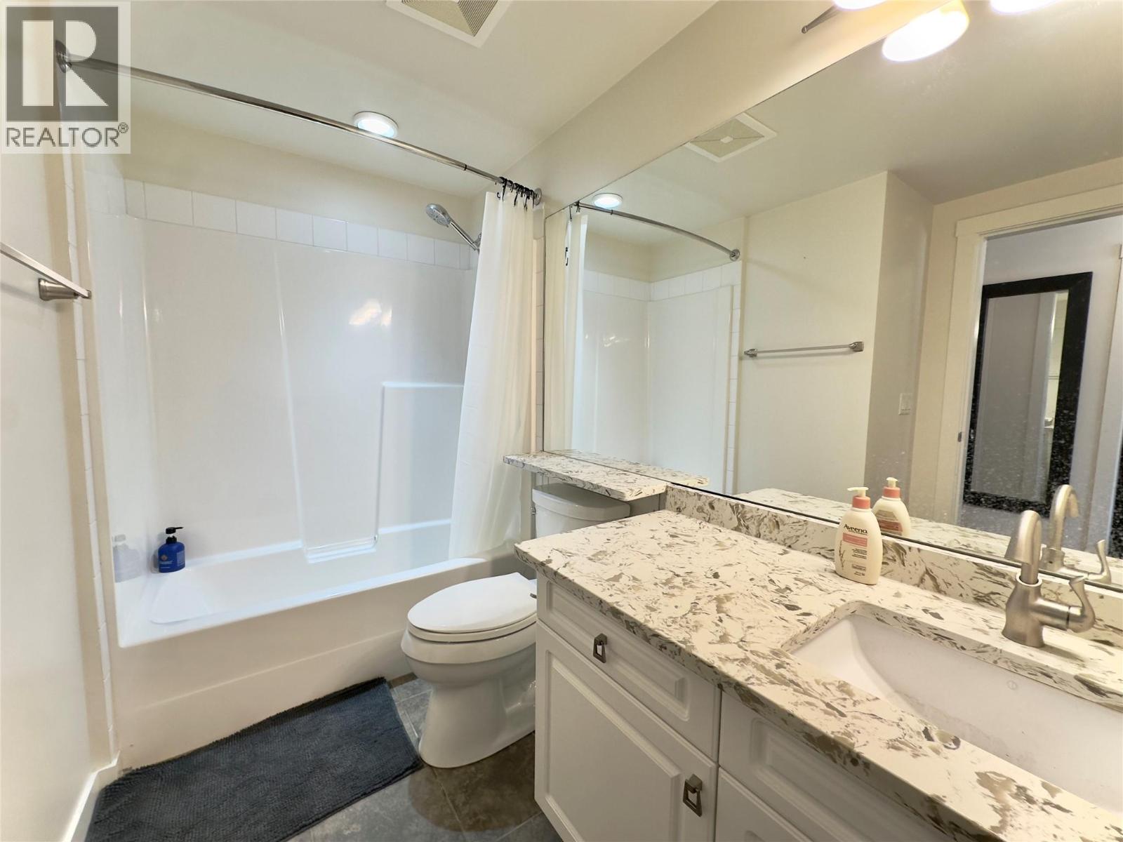#105 3550 Woodsdale Road - 8