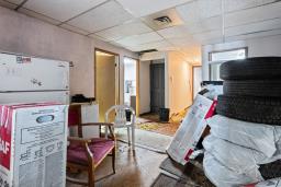 9947 69 Avenue, Edmonton, Ab T6e 0t1, Canada, Edmonton, AB T6E0T1 Photo 29