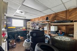 9947 69 Avenue, Edmonton, Ab T6e 0t1, Canada, Edmonton, AB T6E0T1 Photo 31