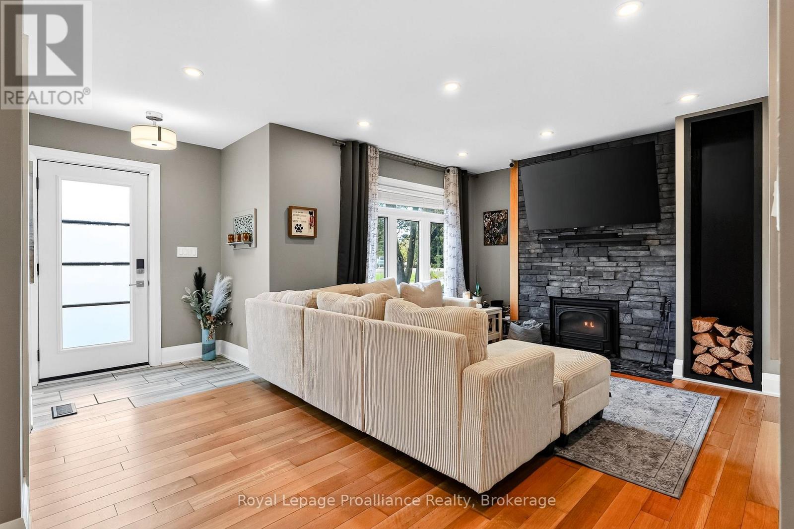 5 CARLETON BOULEVARD, Hamilton Township (Baltimore) — photo 9