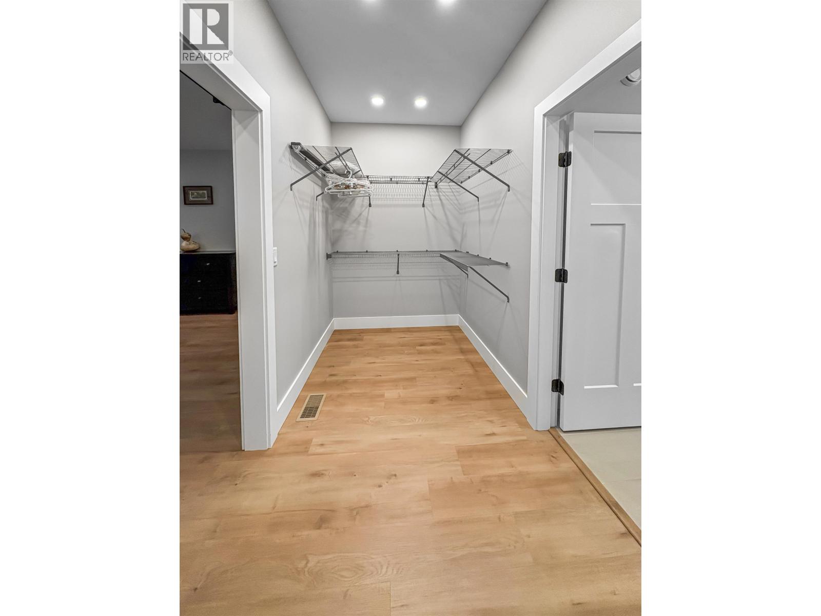 51 ELDERBERRY STREET - Image 29
