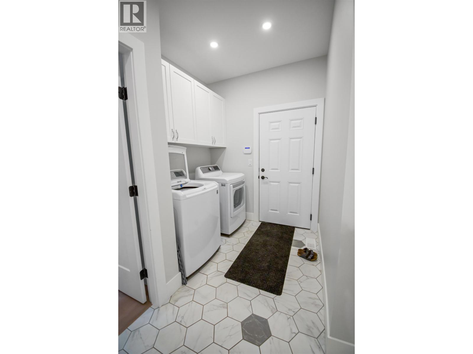 51 ELDERBERRY STREET - Image 18