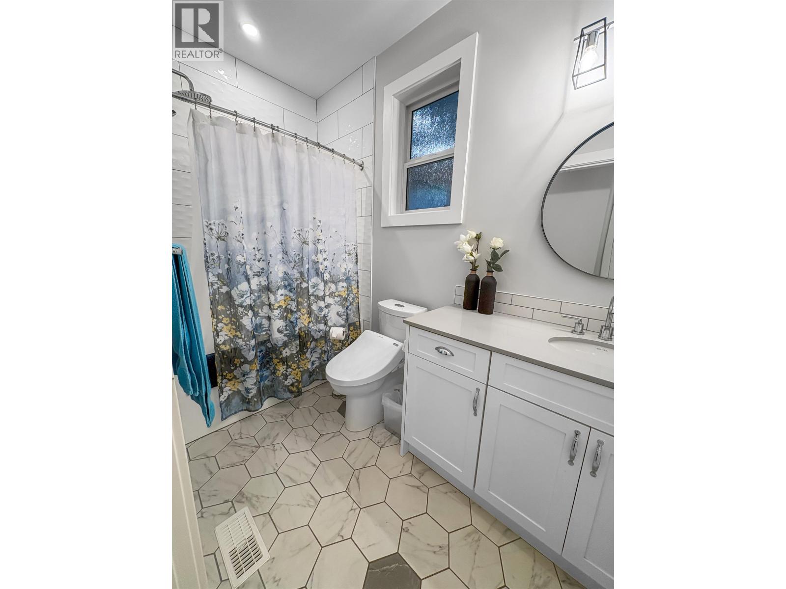 51 ELDERBERRY STREET - 28