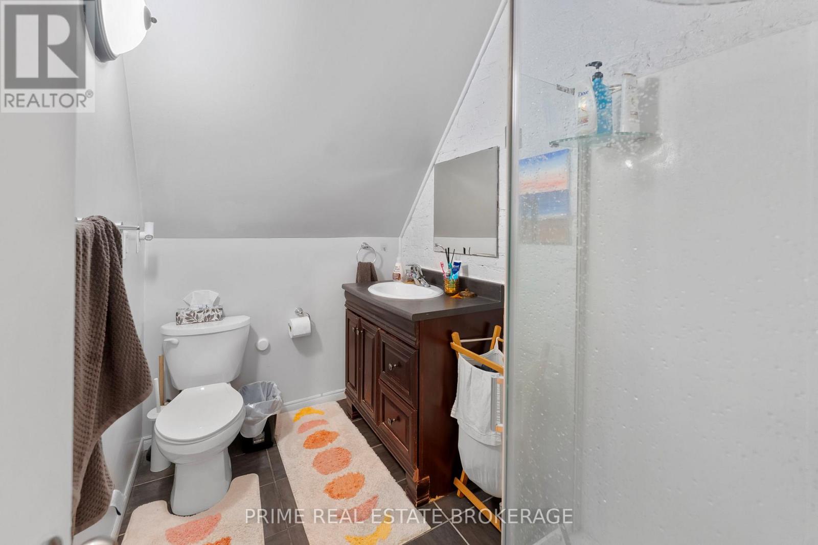 500-502 COLBORNE STREET - Image 24