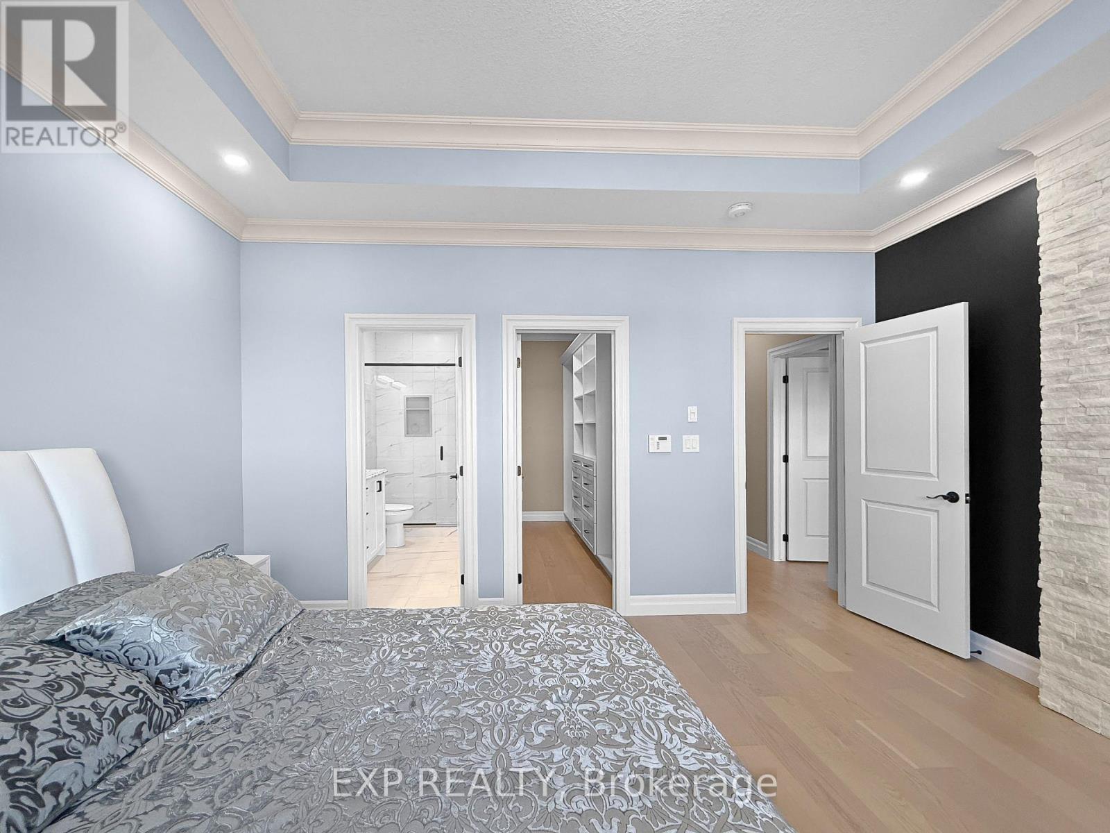 3833 CAMPBELL STREET N - Image 23