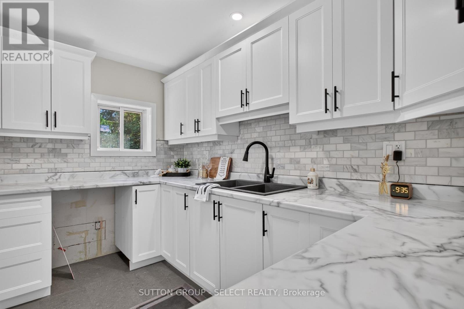 1825 LONGWOODS DRIVE - 14
