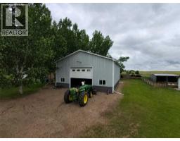 Bedroom - 463, 181043 Hwy 550, Rural Newell, County Of, AB T0J0B0 Photo 9