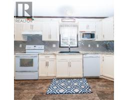 Primary Bedroom - 4505 Mclean Creek Road Unit# C11, Okanagan Falls, BC V0H1R1 Photo 9