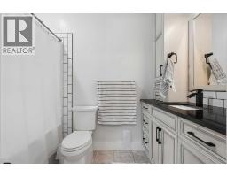 Recreational, Games room - 552 Rogers Avenue, Picture Butte, AB T0K1V0 Photo 16