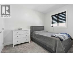 552 Rogers Avenue, Picture Butte, AB T0K1V0 Photo 19