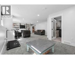 552 Rogers Avenue, Picture Butte, AB T0K1V0 Photo 26
