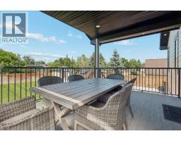 552 Rogers Avenue, Picture Butte, AB T0K1V0 Photo 42