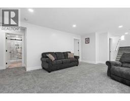 552 Rogers Avenue, Picture Butte, AB T0K1V0 Photo 31