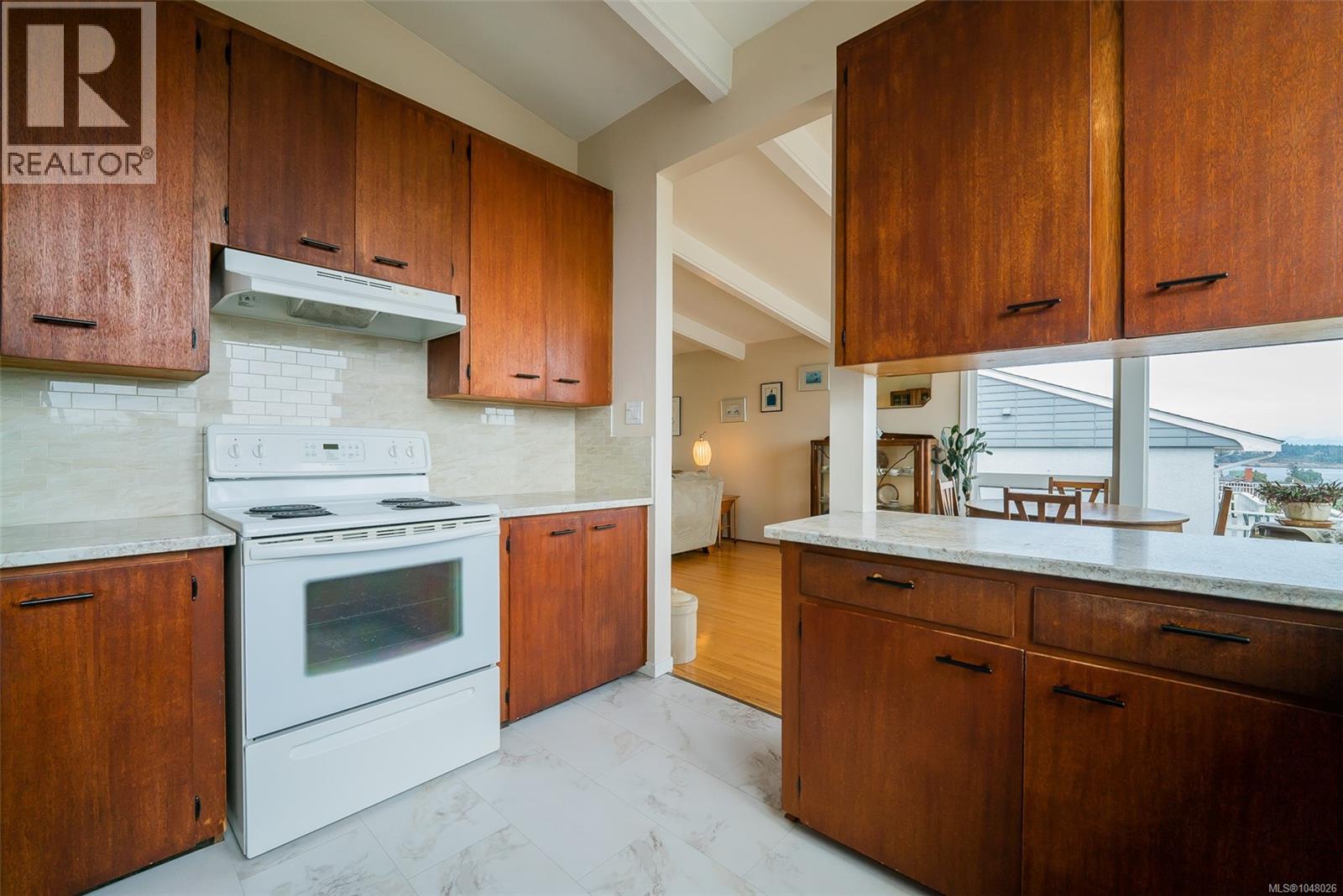 1330 Belford Ave - Image 9
