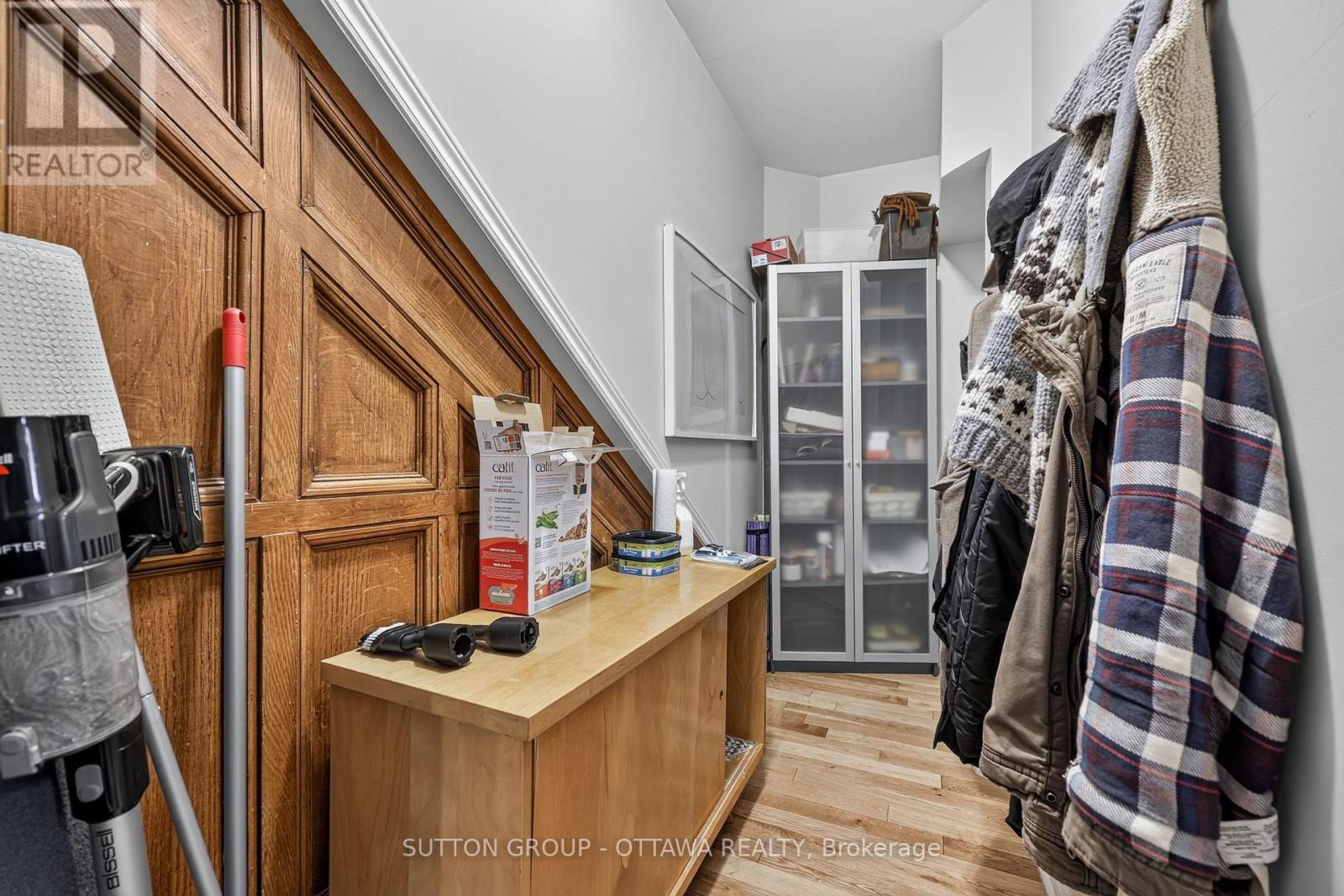 438 LEWIS STREET - 12