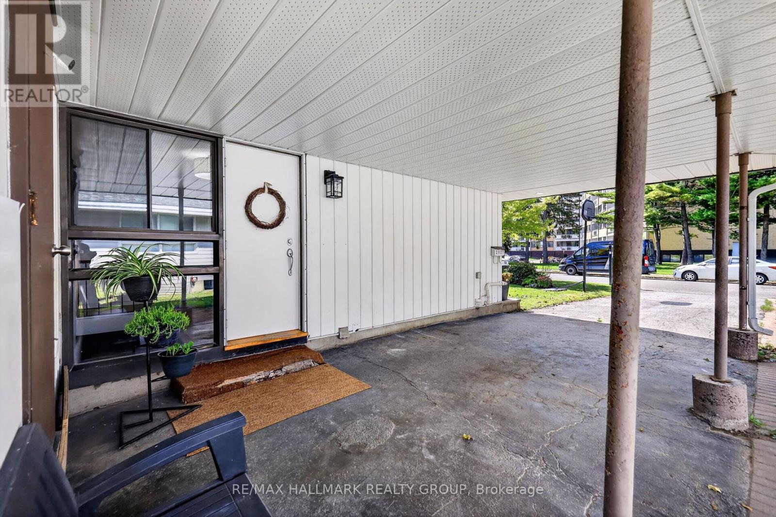 2627 NORBERRY CRESCENT - 3