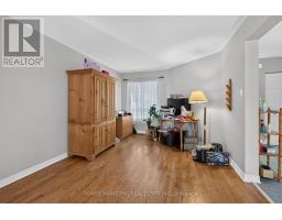 6886 Edgar Brault Street, Ottawa, ON K1C1L7 Photo 11