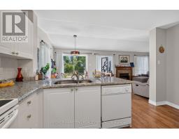 6886 Edgar Brault Street, Ottawa, ON K1C1L7 Photo 19