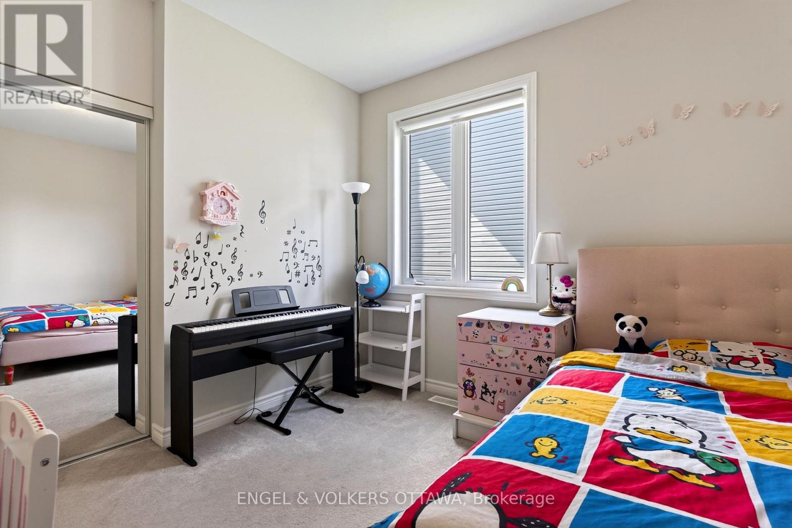 920 LUCERNE DRIVE - 30