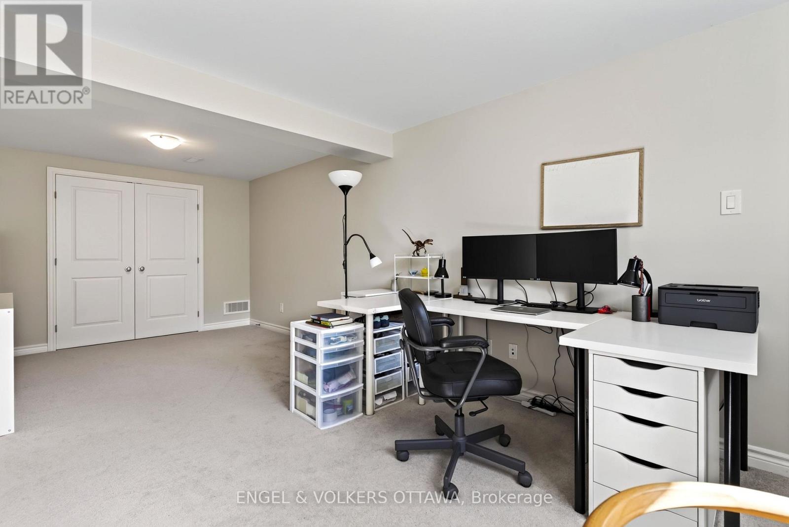 920 LUCERNE DRIVE - 40