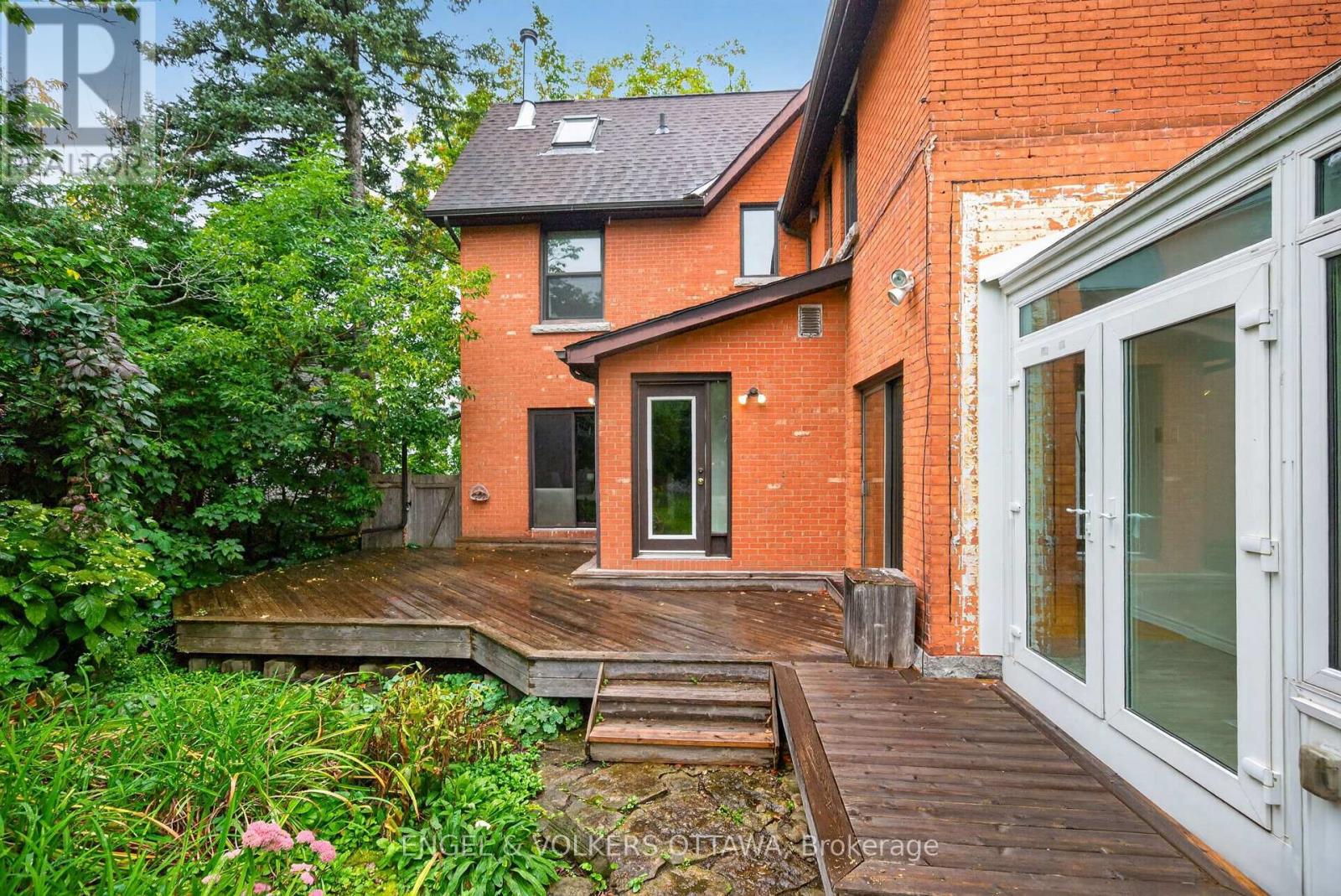 2241 OLD LILAC LANE - Image 38