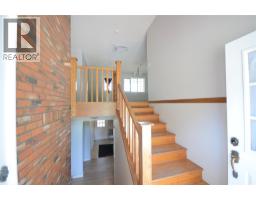 5pc Ensuite bath - 10151 Chase Road, Lake Country, BC V4V1P3 Photo 17