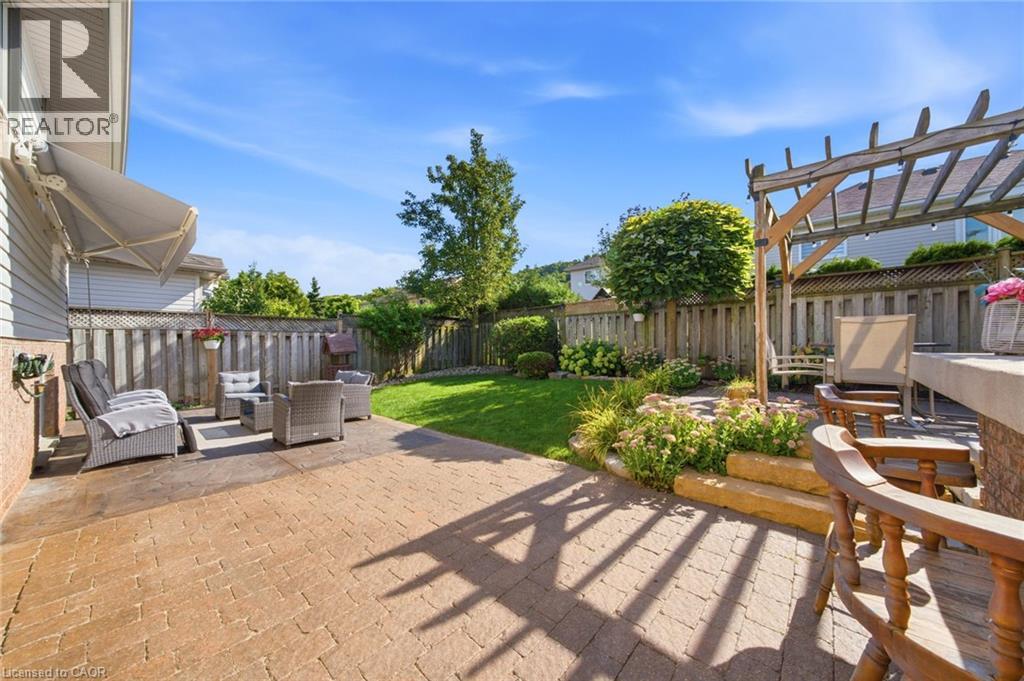 28 COLONIAL Crescent - Image 44