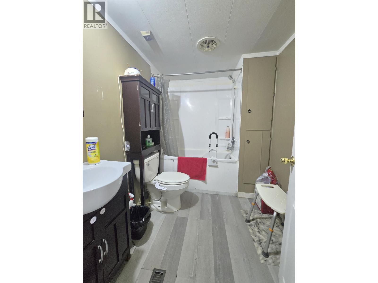 #14 950 ANDERSON DRIVE - 7