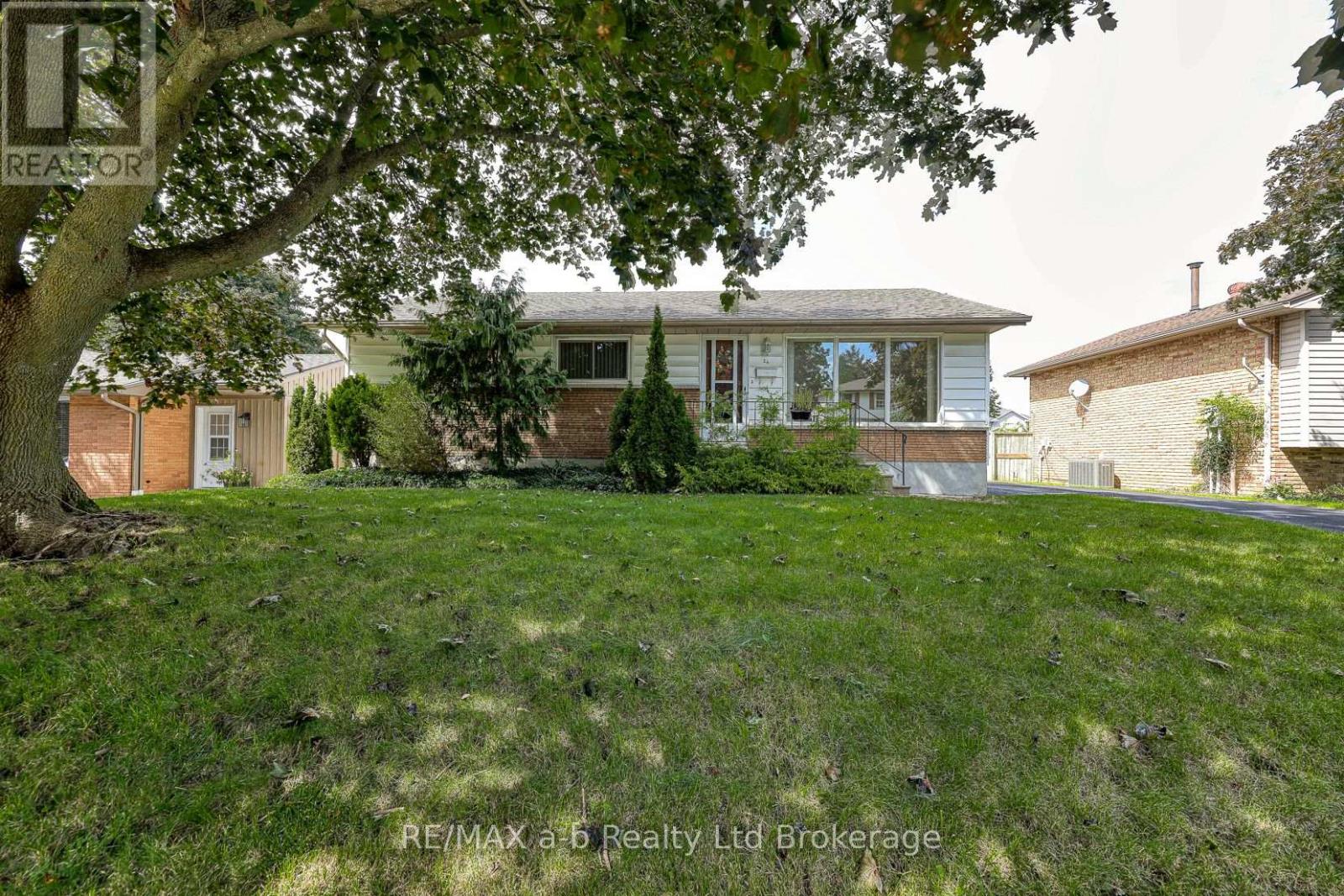 26 GLENN AVENUE - 2
