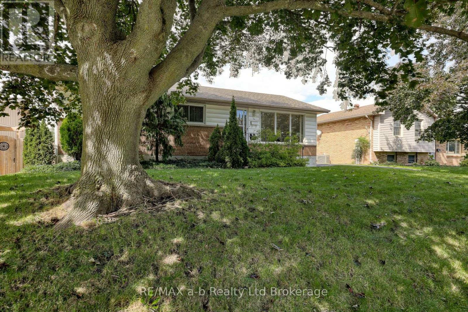 26 GLENN AVENUE - 3