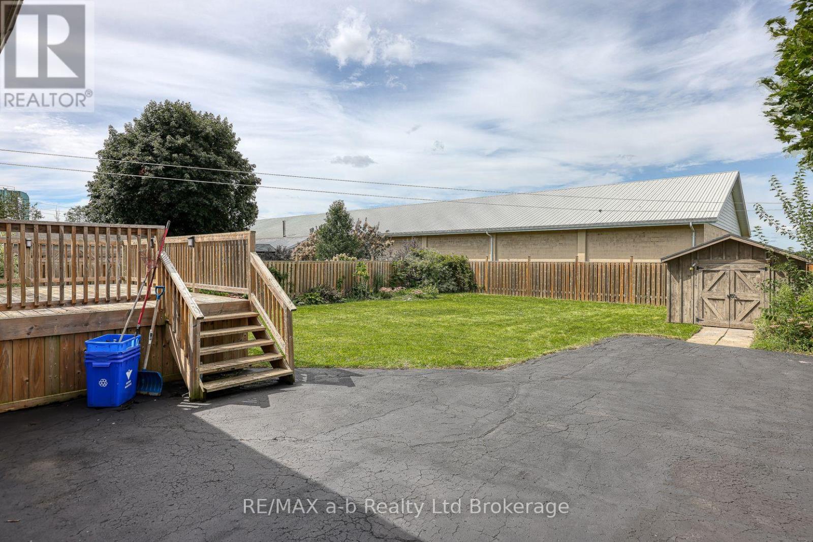 26 GLENN AVENUE - 6