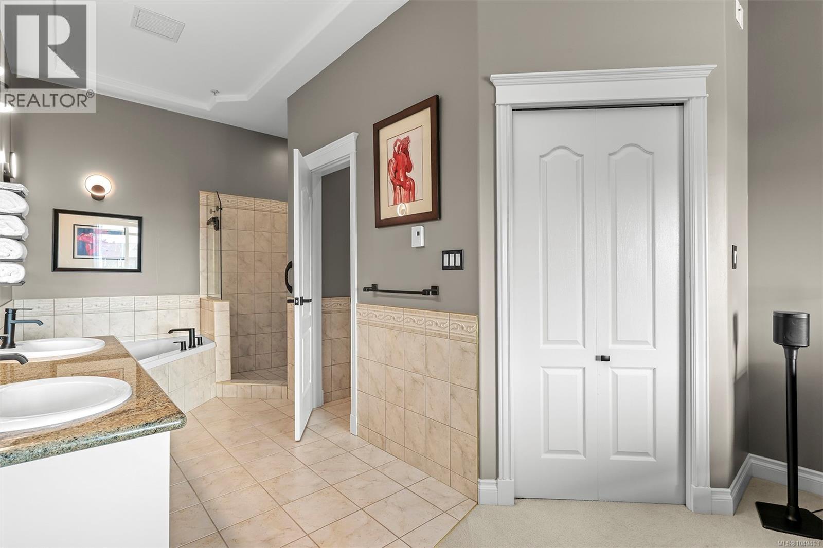#144 3666 Royal Vista Way - 24