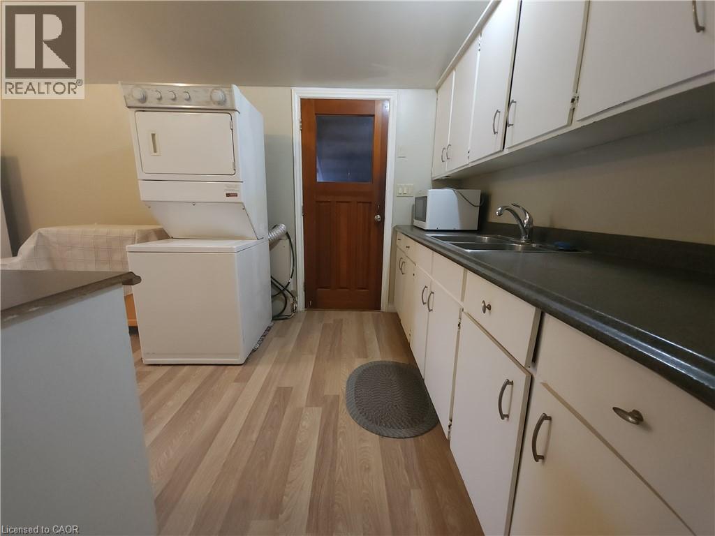 9 WOODLAND Avenue - Image 6