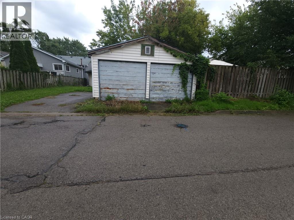 9 WOODLAND Avenue - 14