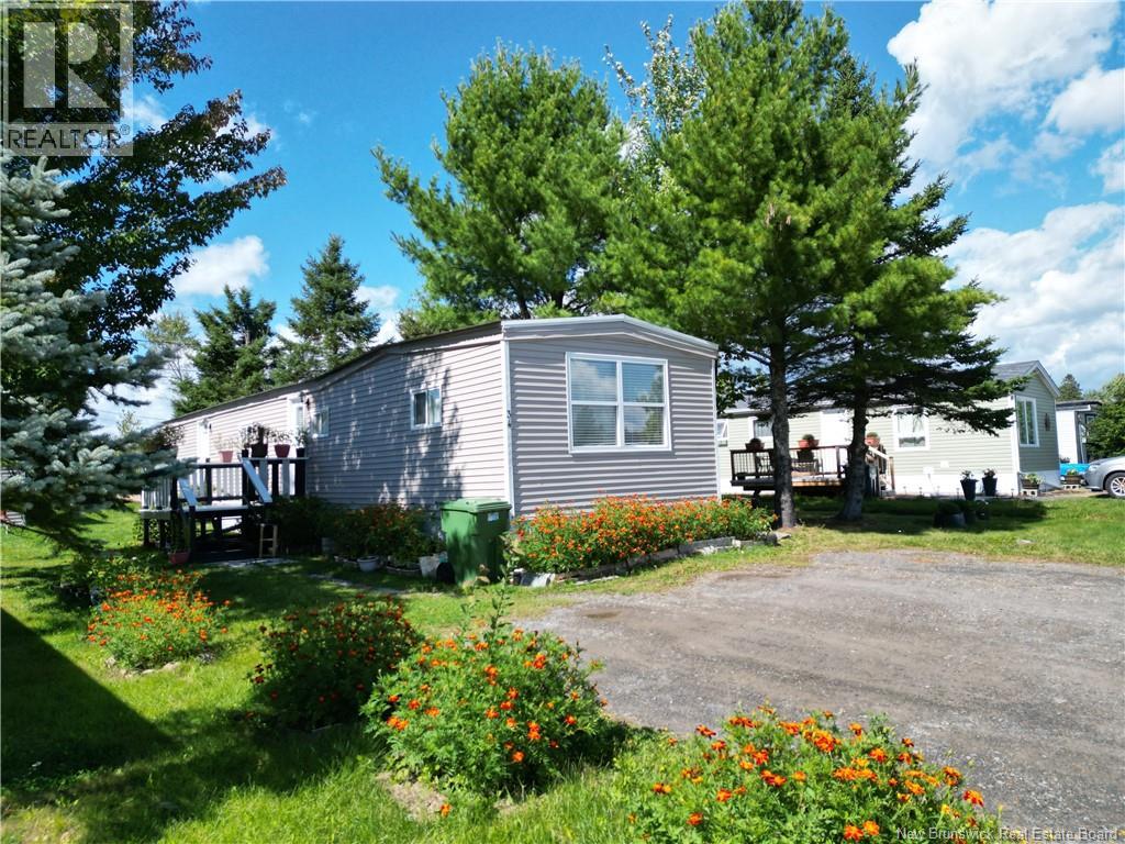 34 Leafwood Crescent - 1