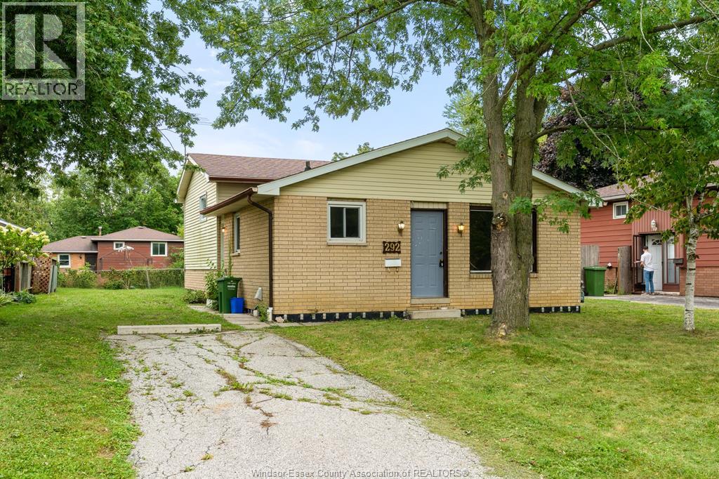 292 KELLY ST, Essex