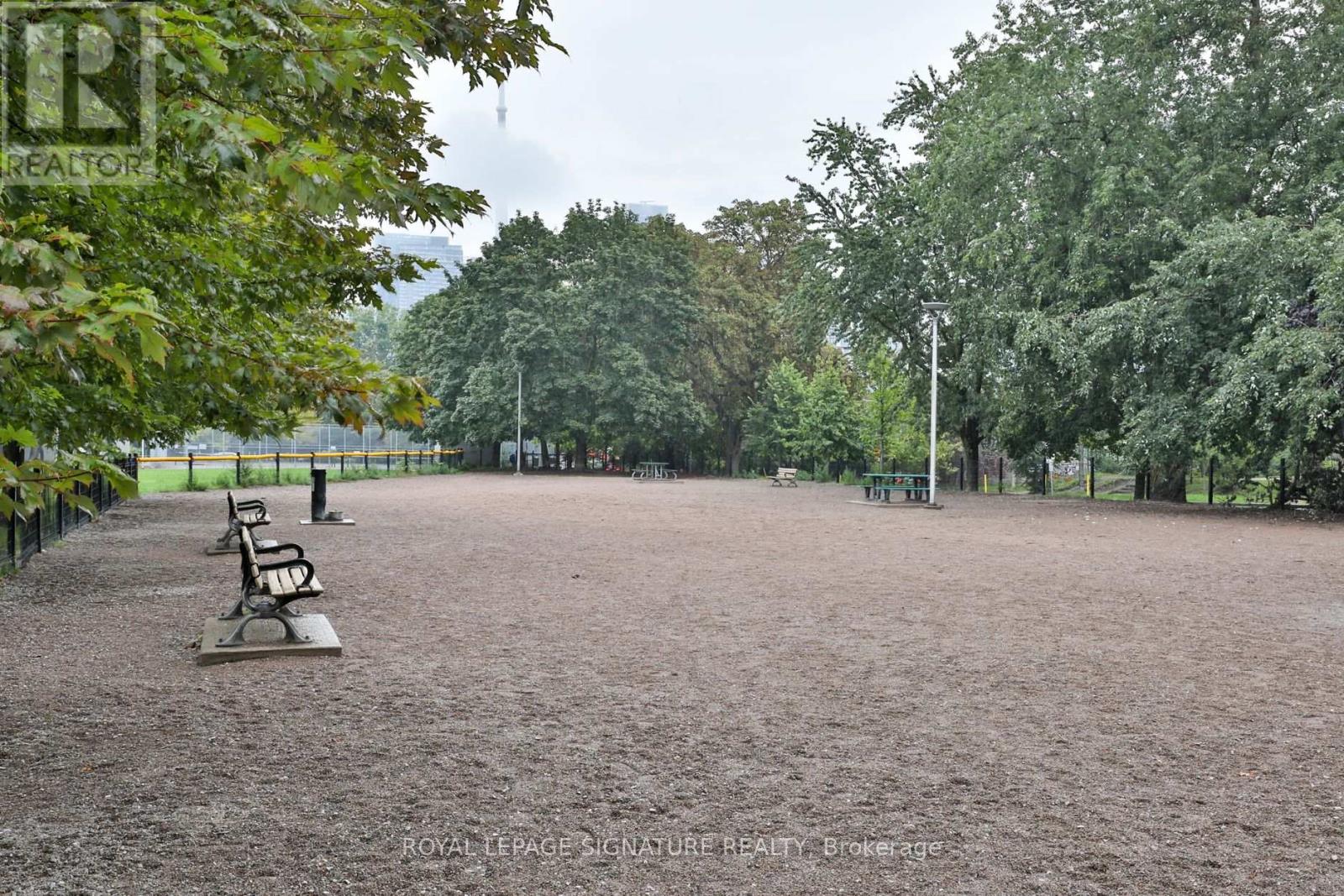 #635 92 STRACHAN AVENUE - Image 33