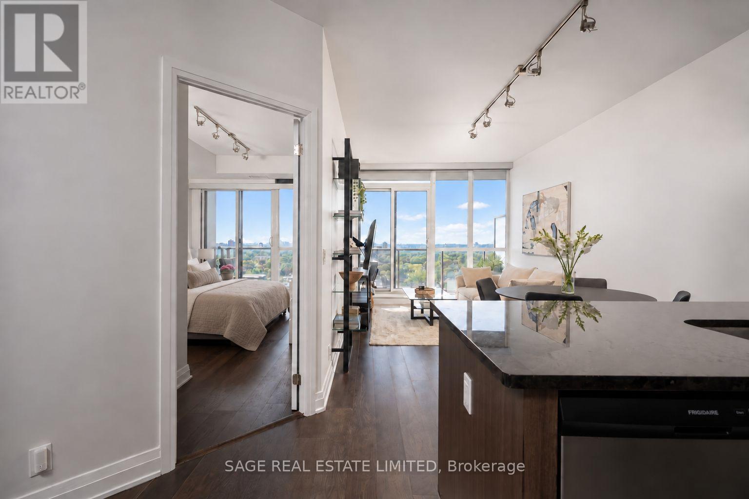 #1409 530 ST CLAIR AVENUE W - 2