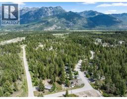 5478 93/95 Highway Unit# 3, Fairmont Hot Springs, BC V0B1L2 Photo 24