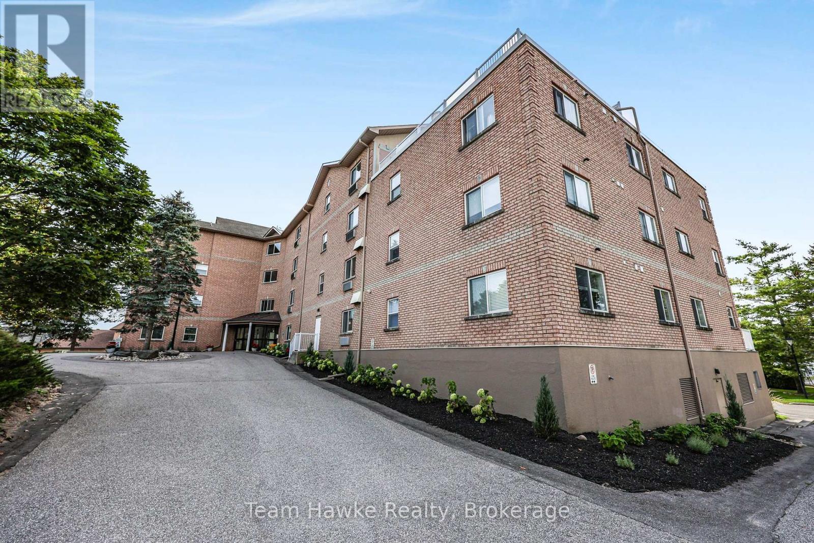 306 - 4 BECK BOULEVARD, Penetanguishene — photo 2