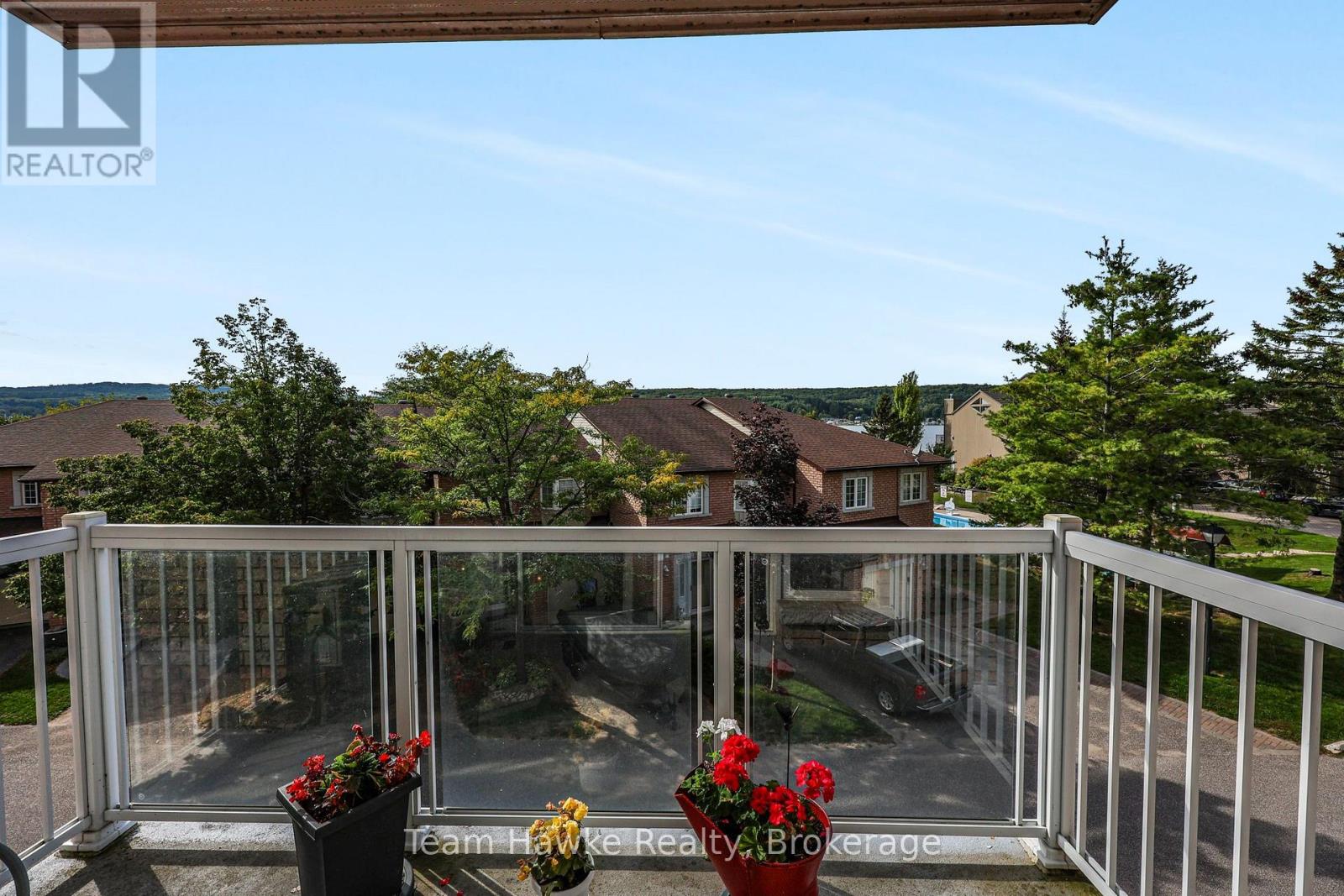 #306 4 BECK BOULEVARD - Image 24