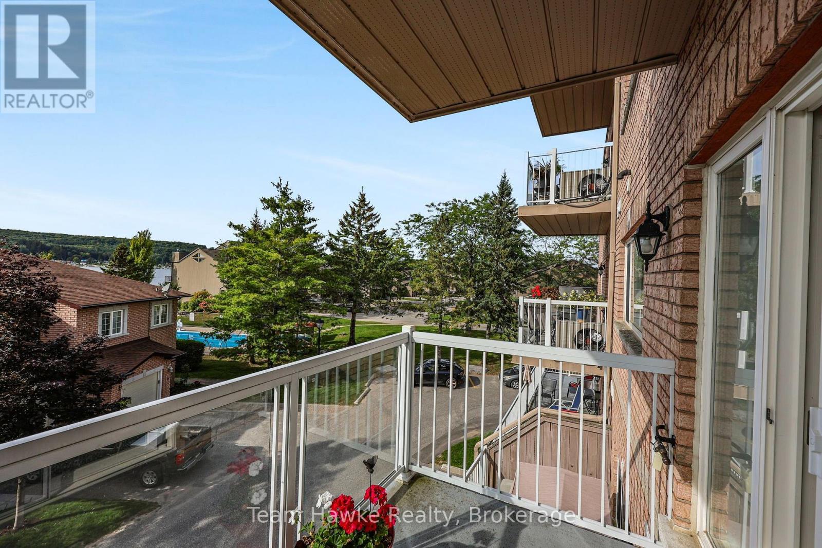 #306 4 BECK BOULEVARD - Image 27